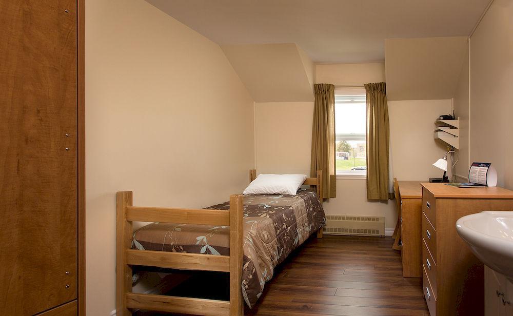 Unb Saint John Summer Hotel Exterior photo