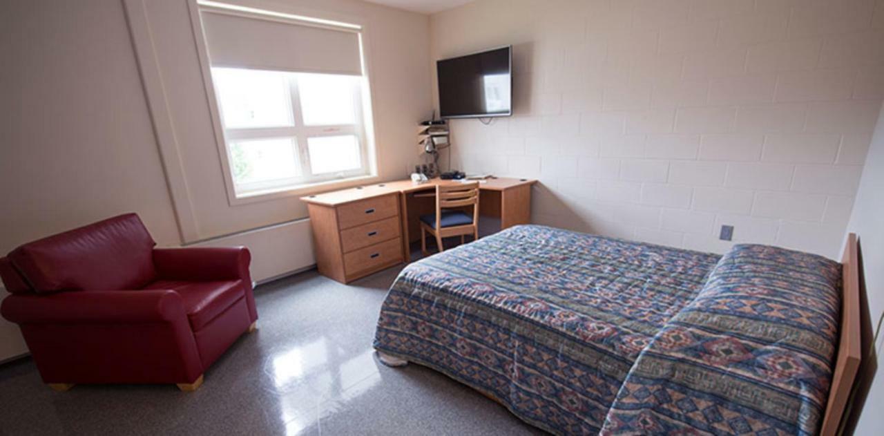 Unb Saint John Summer Hotel Exterior photo